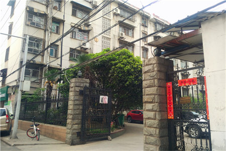 祥云小区3室2厅1卫122㎡付房23